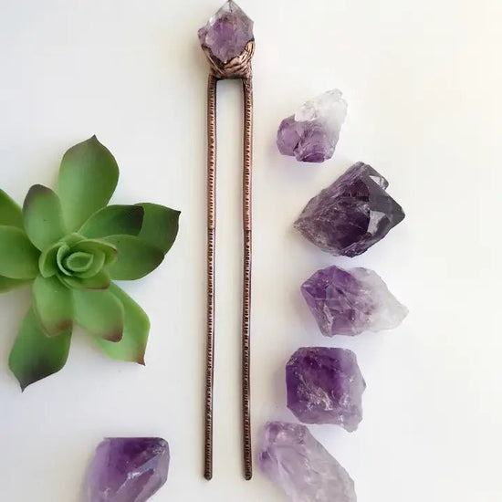Aerow Gemstone Hairpins by Lexie Rundquist - Myth & Ink: Worlds of C.A. Smith