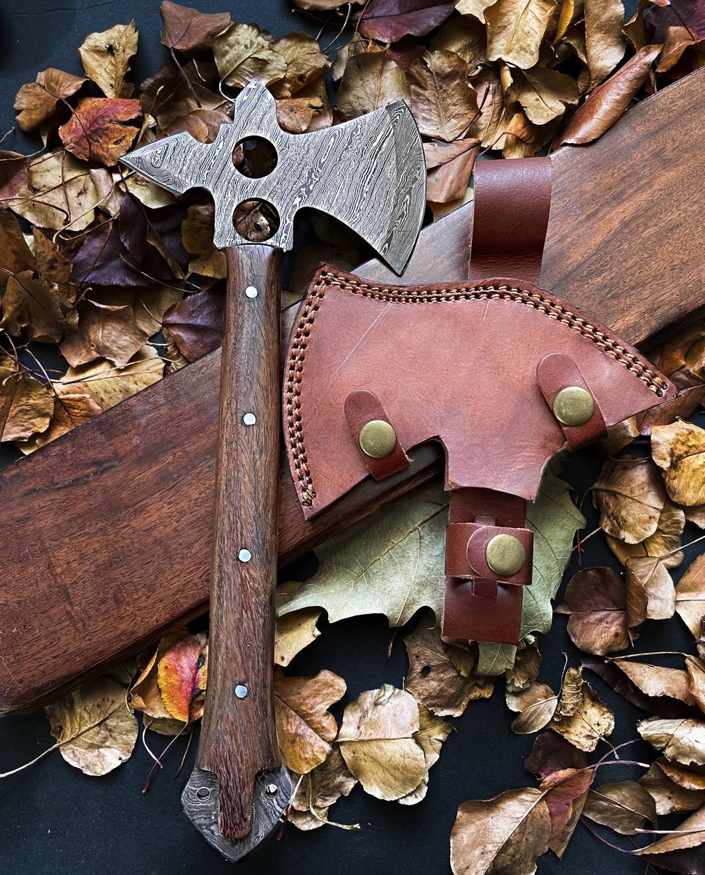 Silvercrest Champions' Guild: Take Your Weapon - Myth & Ink: Worlds of C.A. Smith